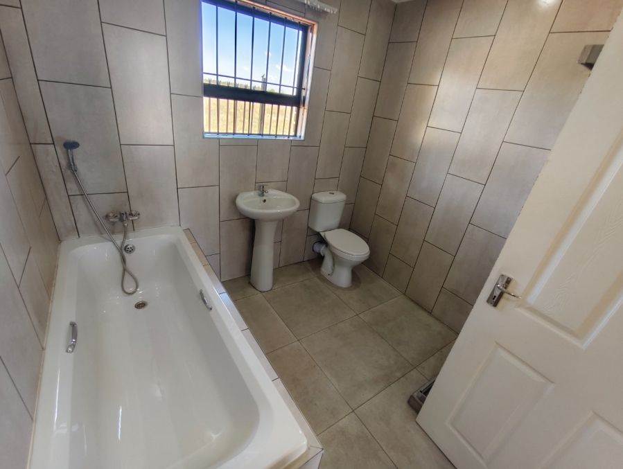 To Let 2 Bedroom Property for Rent in Quaggafontein Free State